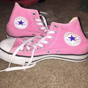 Pink converse used size 8.5