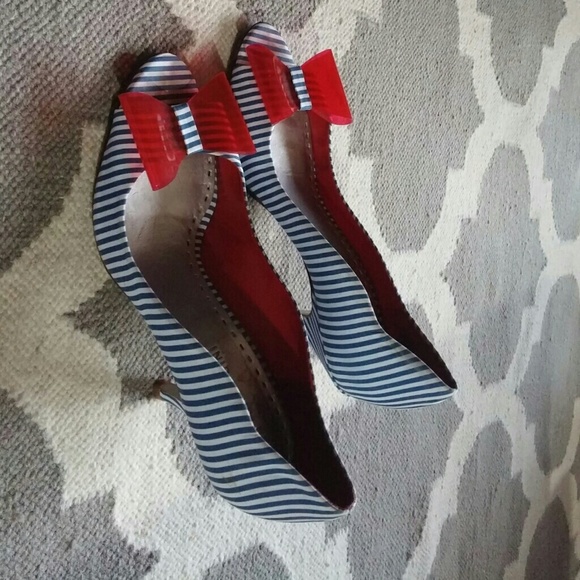 Fun shoes - Picture 2 of 4