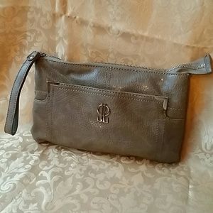 Wristlet