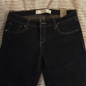 ABERCROMBIE&FITCH: dark wash super skinny