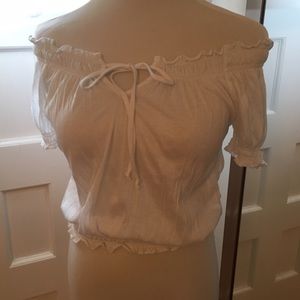 Juniors medium white smocked peasant top