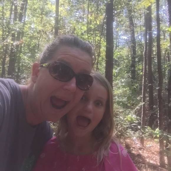 Meet your Posher, Staci - Picture 1 of 1