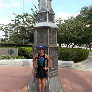 Meet your Posher, Melida