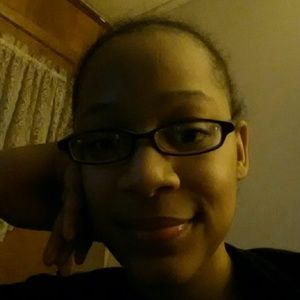 Meet your Posher, Breanna