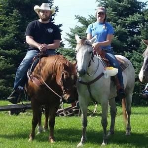 Meet your Posher, Clarisa