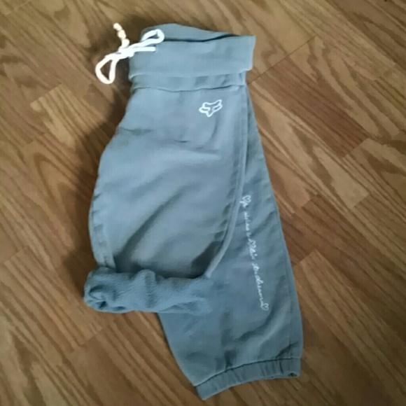 FOX sweats (capris)