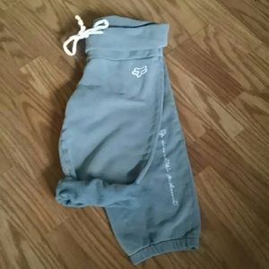 FOX sweats (capris)
