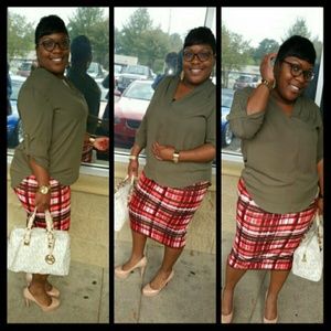 Like My Stlye? Follow and Share My Closet!