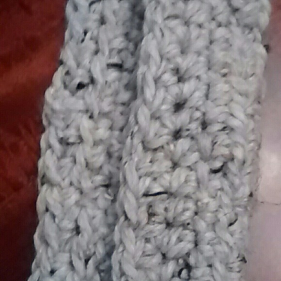 Infinity scarf - Picture 2 of 2