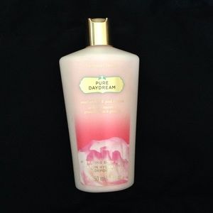 Pure daydream body lotion