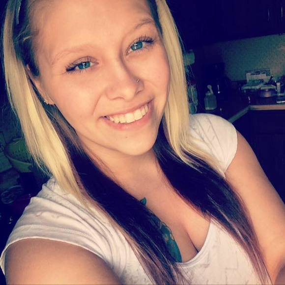 Meet your Posher, Kenzie