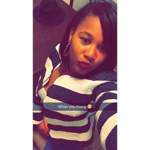 Meet your Posher, Valarie