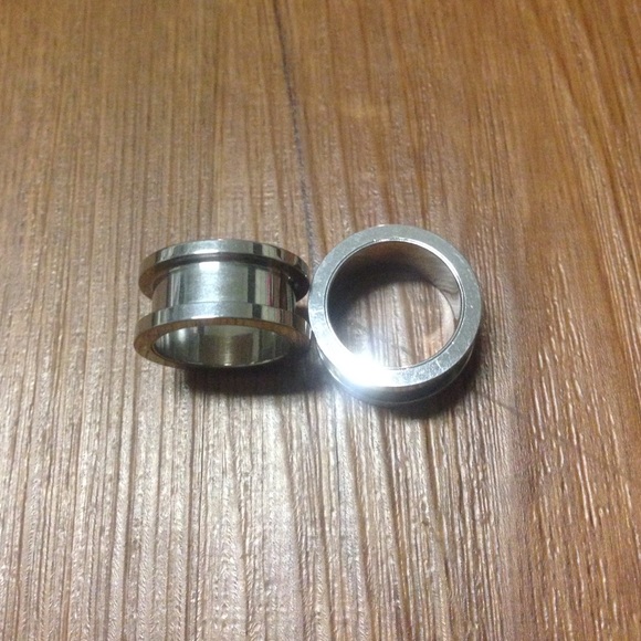 18mm silver metal plugs