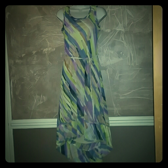 Sleeveless,belted,high/low casual dress