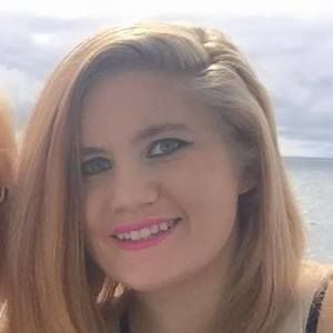 Meet your Posher, Caitlin