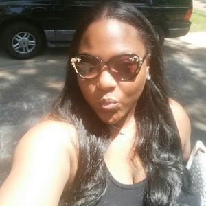 Meet your Posher, Bettina