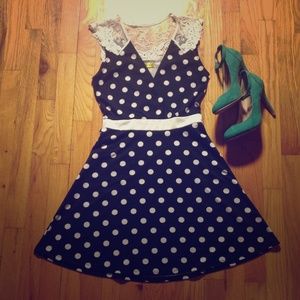 ModCloth Polka Dot V-Neck Dress