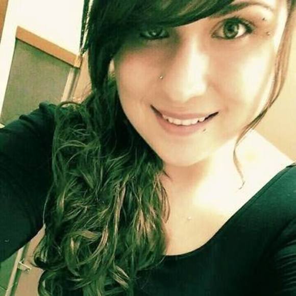 Meet your Posher, Kristina