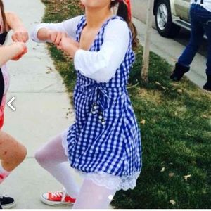Dorothy costume