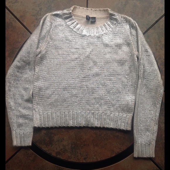 H&M Cropped Sweater