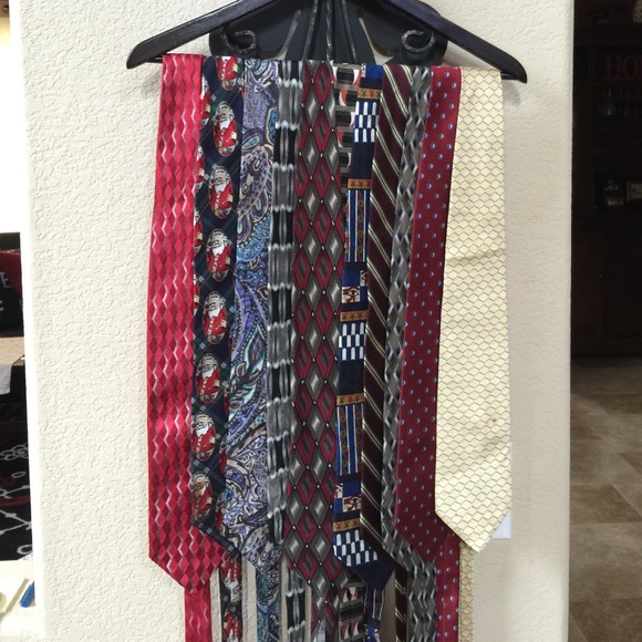💙10 ties assorted colors