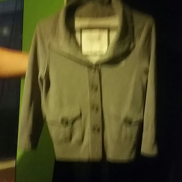 Sweater - Picture 1 of 2