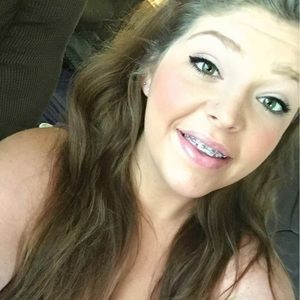 Meet your Posher, Haylee