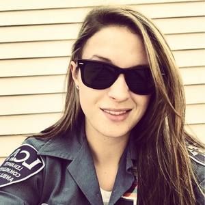 Meet your Posher, Jacqueline