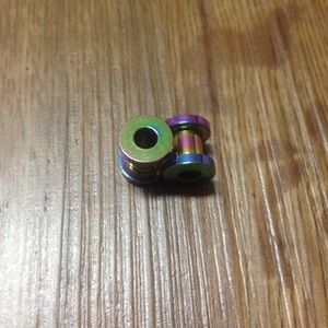 2g metal rainbow plugs