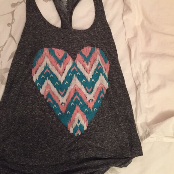 PACSUN heart tank