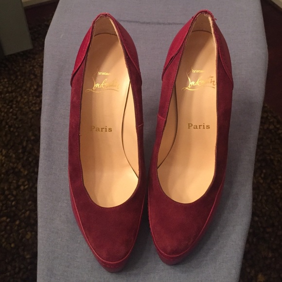 🌟SOLD🌟Burgundy suede and leather platform - Picture 1 of 7