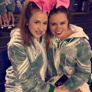 Meet your Posher, Macey