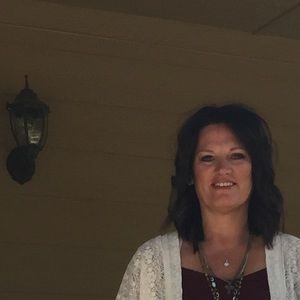 Meet your Posher, Carol