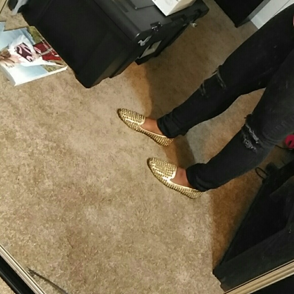 Steve Madden gold studded flats