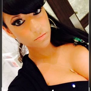 Meet your Posher, Jackie