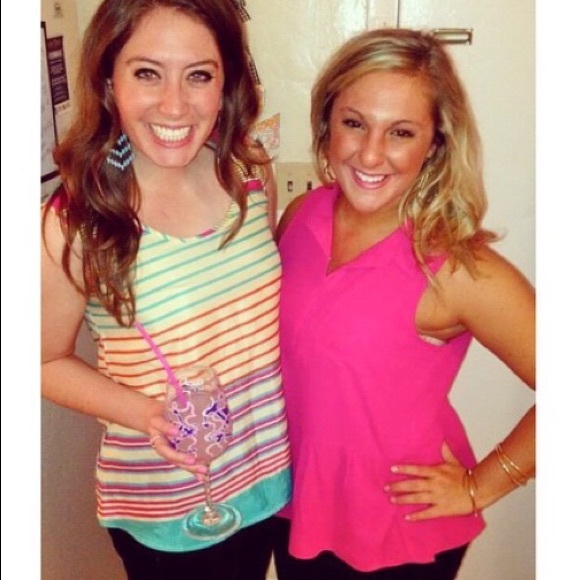 Size M AE Peplum Tank - Picture 3 of 3