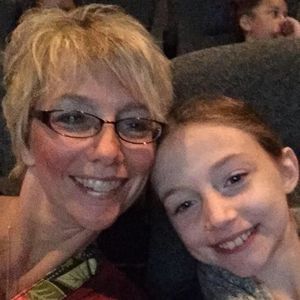 Meet your Posher, Kelli