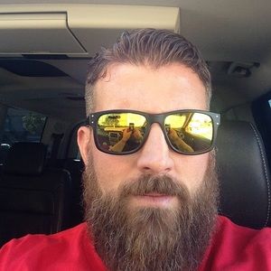 Meet your Posher, Josh