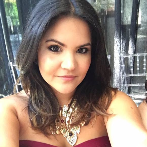 Meet your Posher, Donya