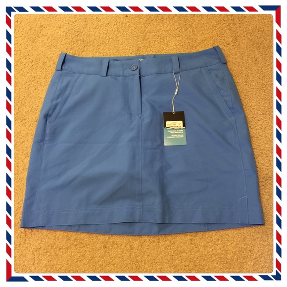 Nike Dresses & Skirts - NWT Very Pretty Nike Golf Dri-Fit Skort.