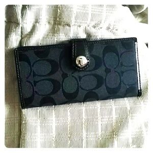 Real coach wallet