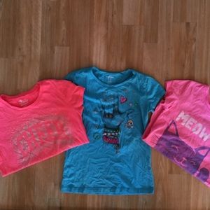3 old navy graphic t-shirt bundle! Girls
