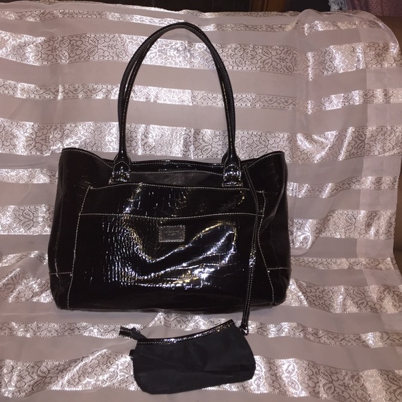Very Large Liz Claiborne Purse With Change Purse