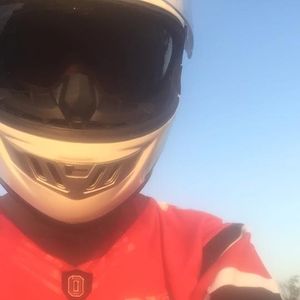 Meet your Posher, Devonte