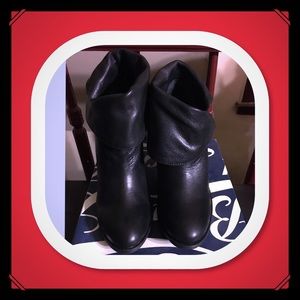 Lucky brand ankle boots