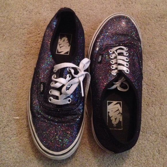 ✋🏽🔷On hold🔷✋🏽 Sparkly Vans