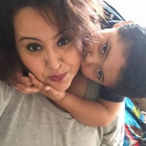 Meet your Posher, Leslie