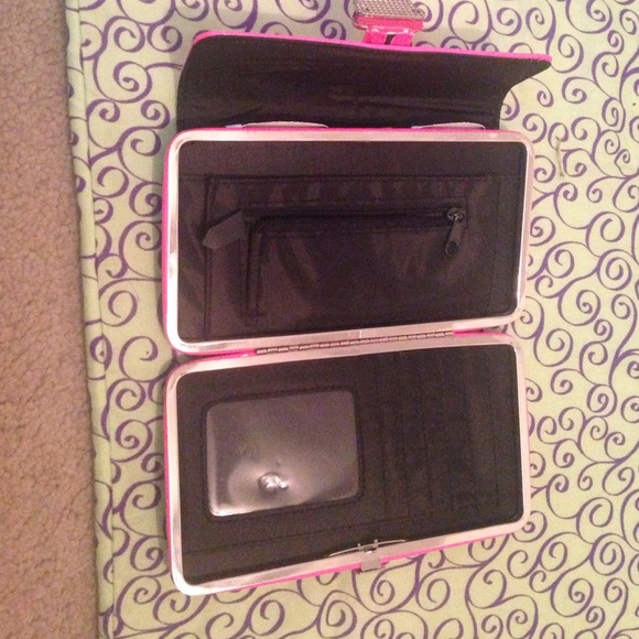 Wallet - Picture 2 of 2