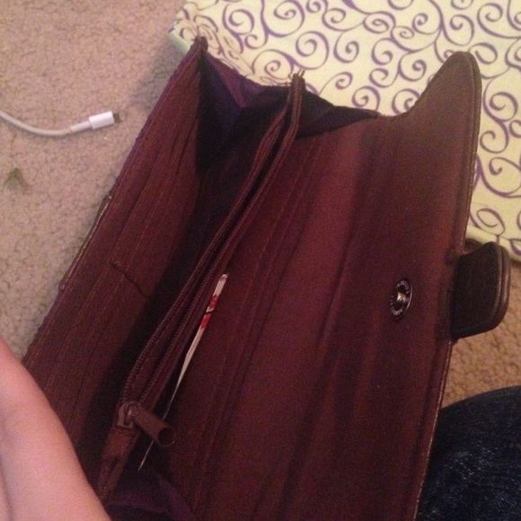 Wallet - Picture 2 of 2