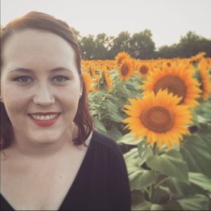 Meet your Posher, Lacey